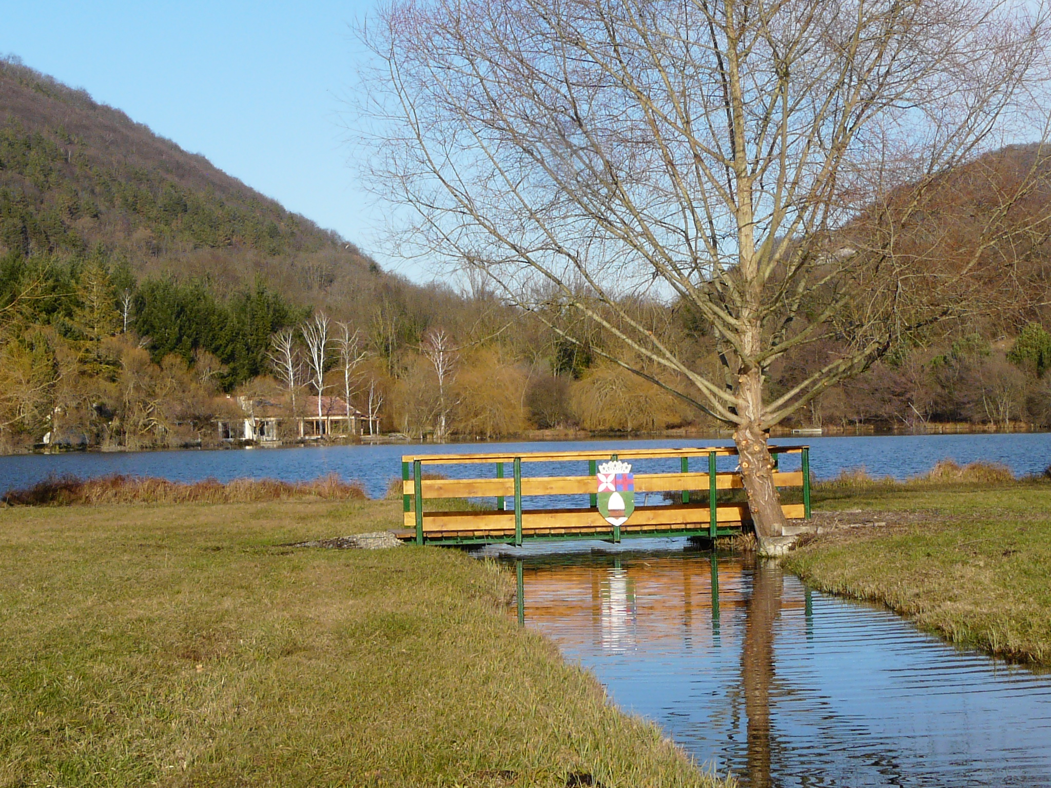Le Lac